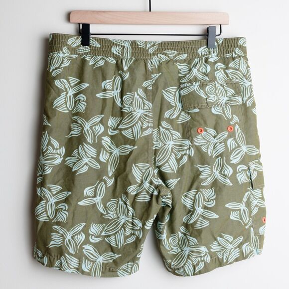 Tommy Bahama Boardshorts Mens M Medium Green Blue Swim Hawaiian Floral Print‎ - Picture 7 of 9